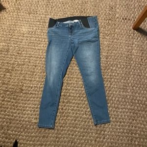 Maternity jeggings